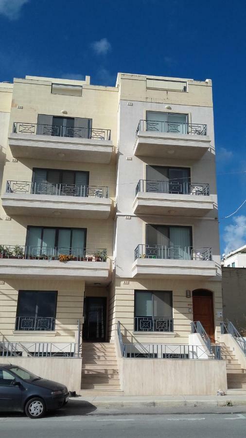 Ullswater No. 9 Appartement Marsaskala Buitenkant foto